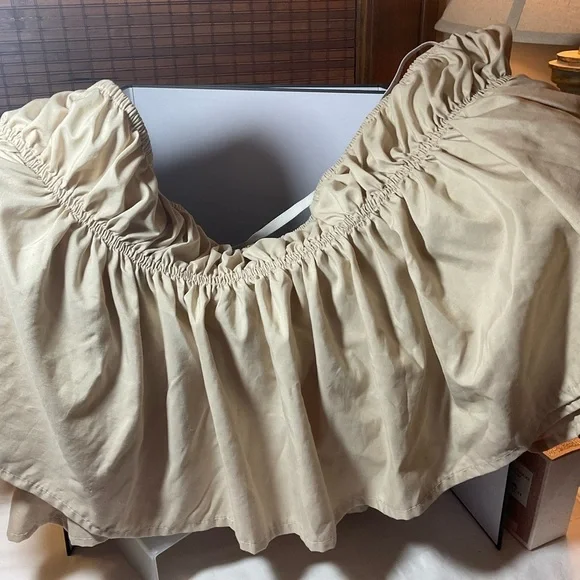 Cream Ruffled Furniture Cover Accent - Picture 2 of 2